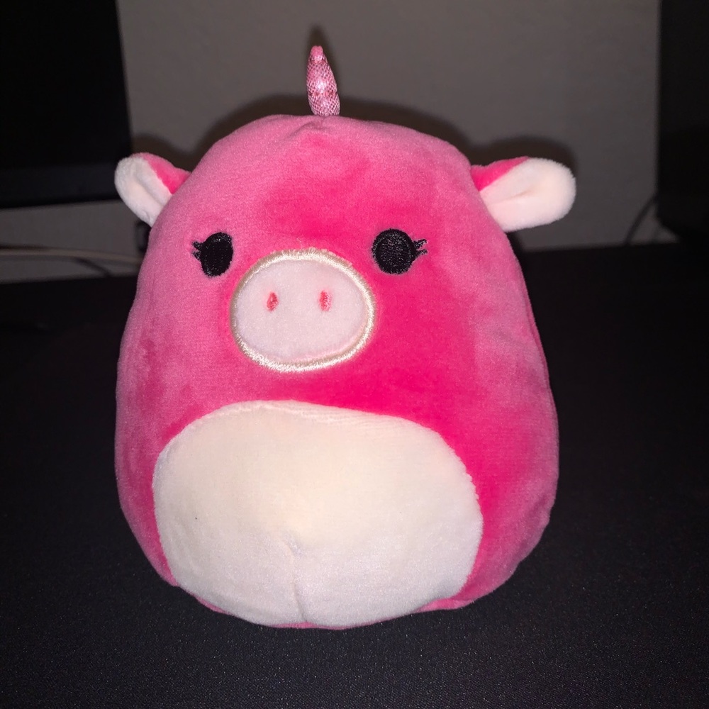 MINI Squishmallows